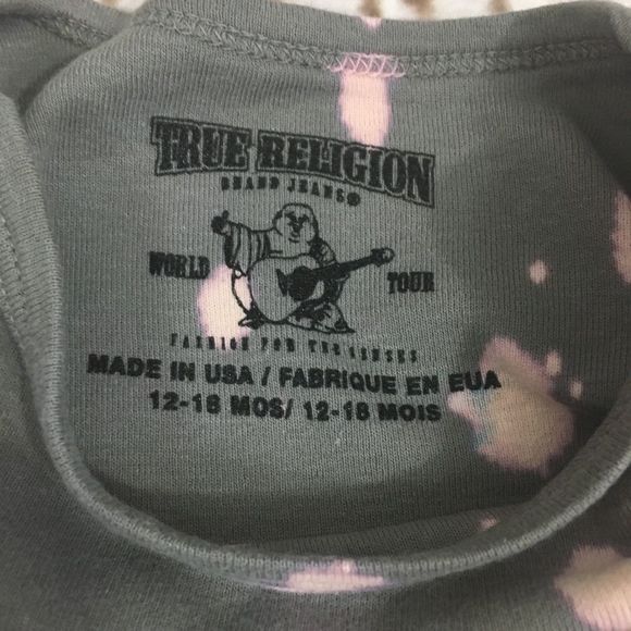 New True Religion Bundle of 2 Long Sleeve Baby Girl Onesies 12-18 Months - Picture 9 of 16